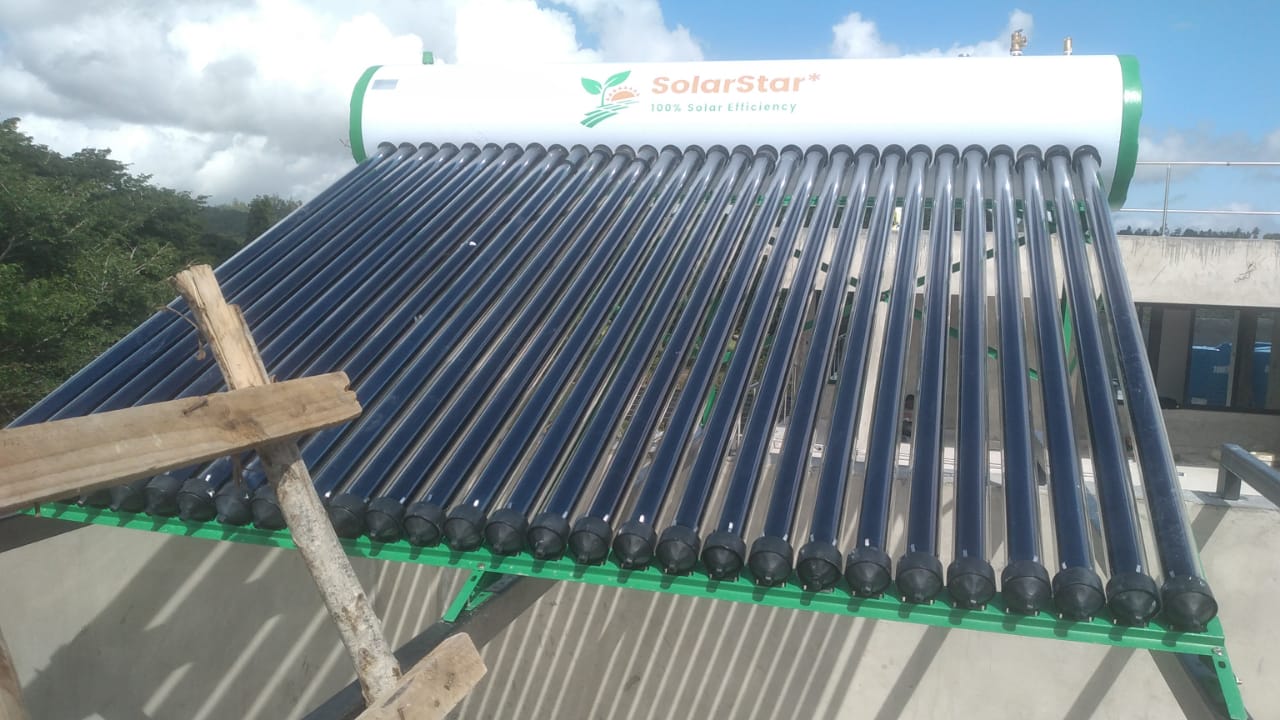 Solar water heater installation